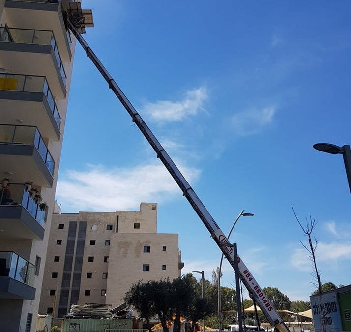 מנופי הרמה באזור – שירות הרמה מקצועי לעיר ולסביבתה