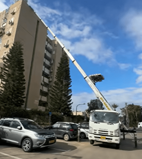 מנופי הרמה בקריית עקרון – שירות הרמה מקצועי ליישוב ולסביבתו