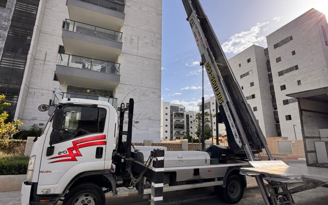 מנופי הרמה בגן יבנה – שירות הרמה מקצועי לעיר הצומחת